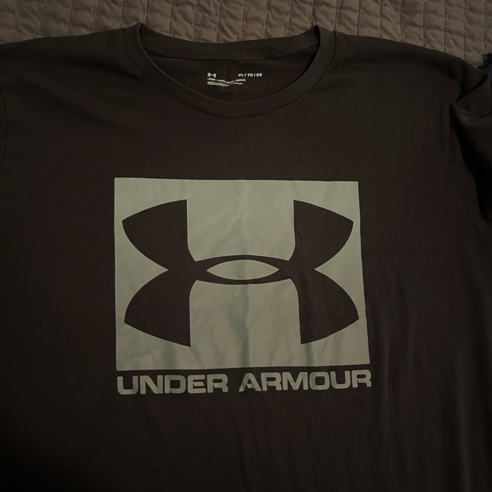 Men Under Armor T-shirt ultra soft